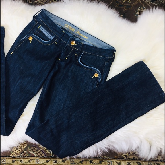 GUESS Jean Straight Leg Size 26 - Picture 5 of 6